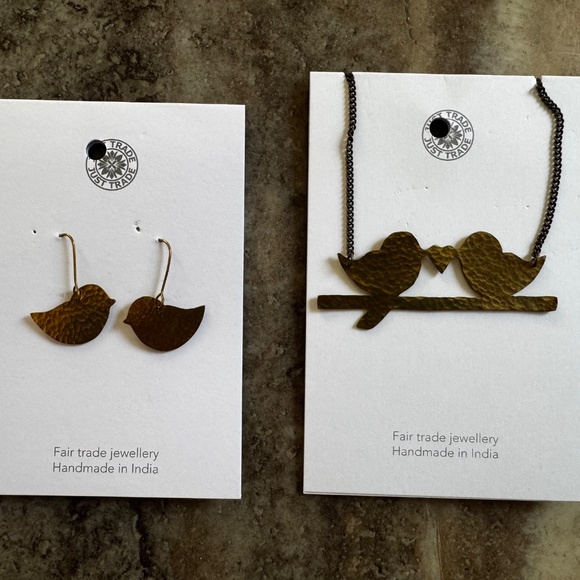 NWT- Fair Trade-Gold Color Love Birds Necklace & Earrings Set- Handmade - Picture 2 of 2